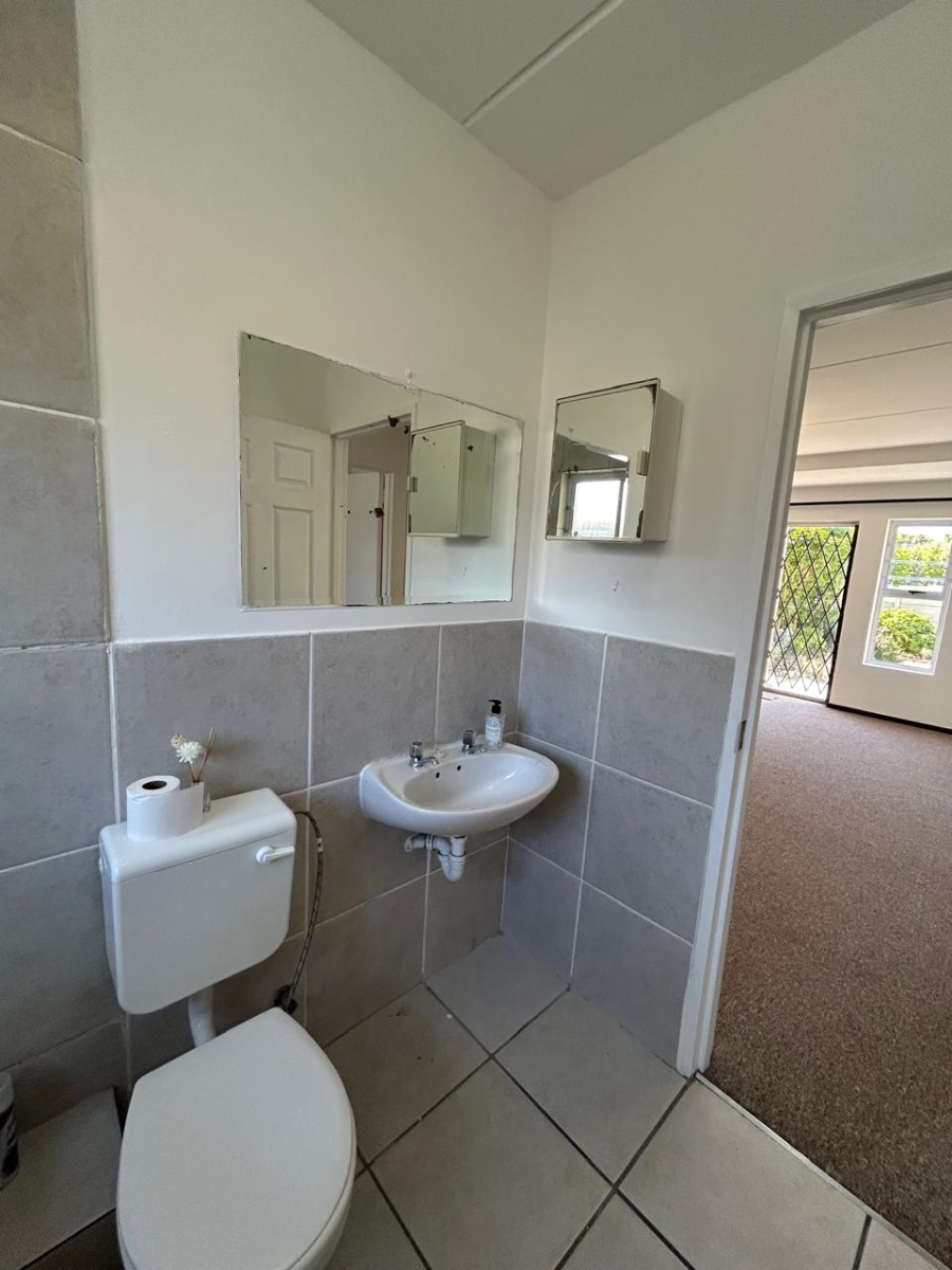 2 Bedroom Property for Sale in Parklands Western Cape
